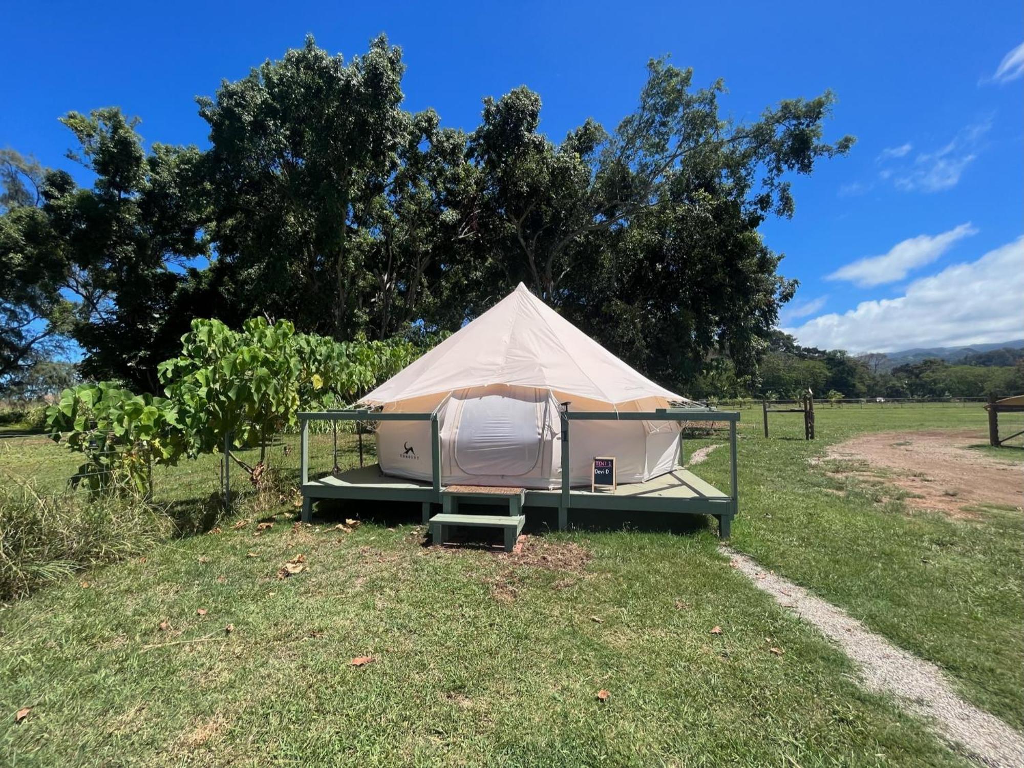 North Shore Glamping Camping Laie, Oahu, Hawaii Exterior photo